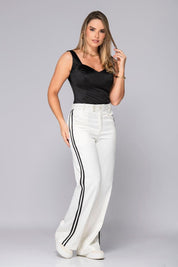Pantalón Wid Leg Tiro Alto Satinado Doble Botonadura en pretina Rayas Laterales en contraste Marca Trucco´s