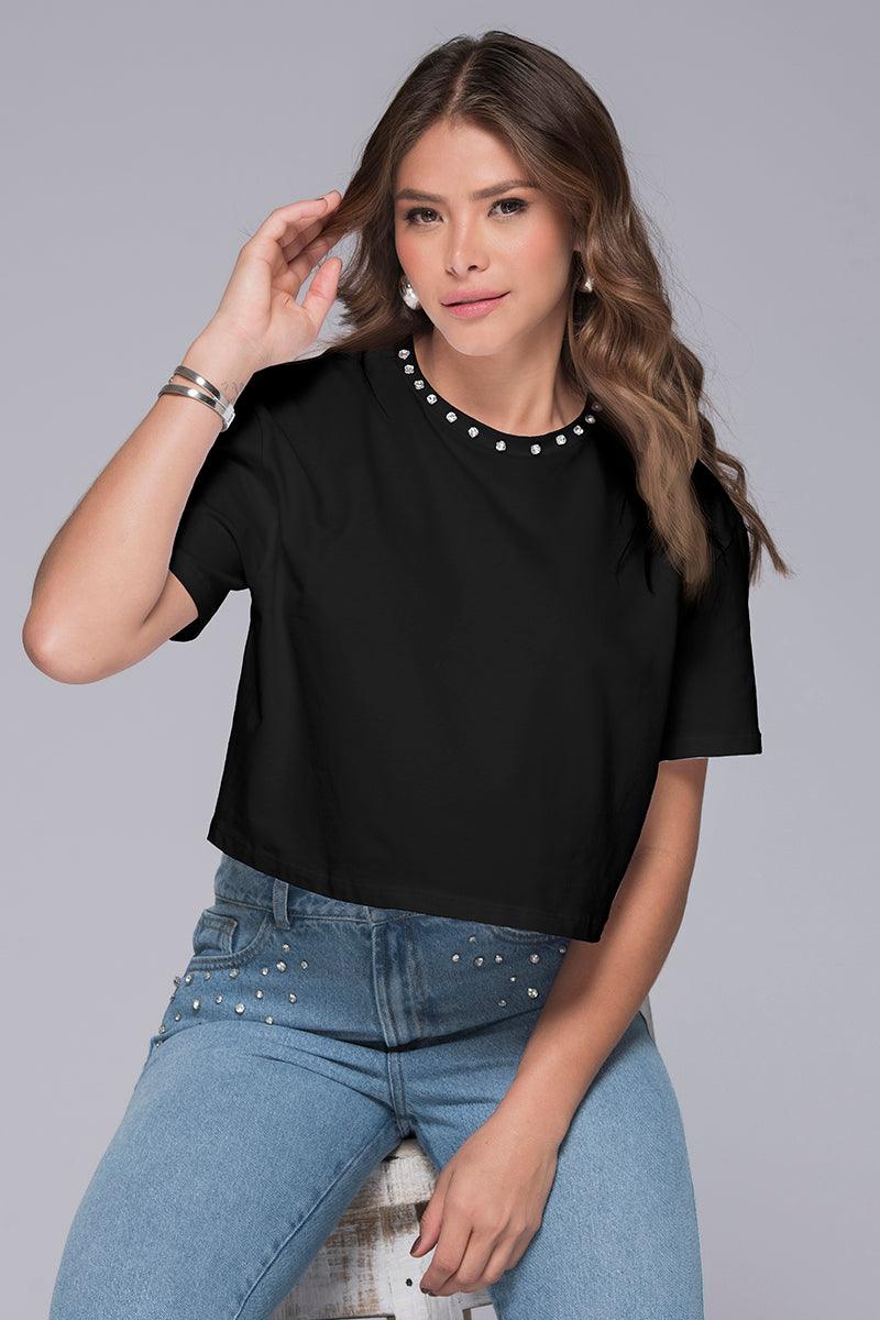 Camiseta Corta Cuello Redondo con Detalle de Gircones Marca Trucco's