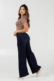 Chic Style Fitted Short Sleeve Bodysuit by Trucco's