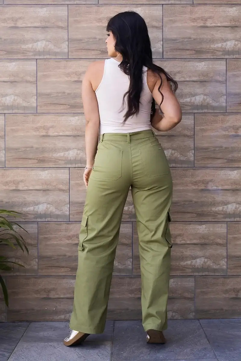 Pantalón Cargo Tiro Alto Costura Irregular Marca Trucco´s