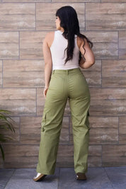 Pantalón Cargo Tiro Alto Costura Irregular Marca Trucco´s