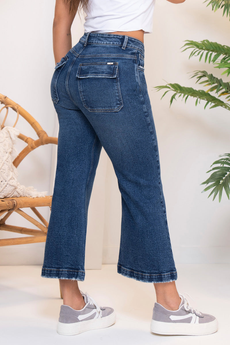 High-rise Palazzo Jeans with Back Flap Pockets by Trucco's
