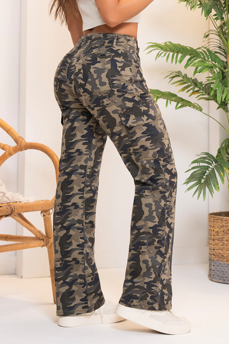 Pantalón Cargo Camuflado Tiro Alto Bota Recta Marca Trucco´s