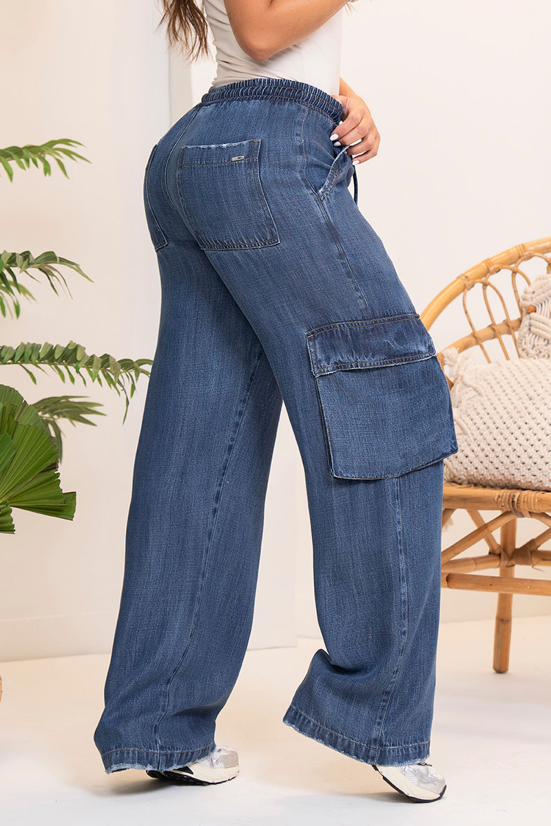 Pantalón Cargo En Tencel Tiro Alto Pretina Resortada de anudar Marca Trucco´s