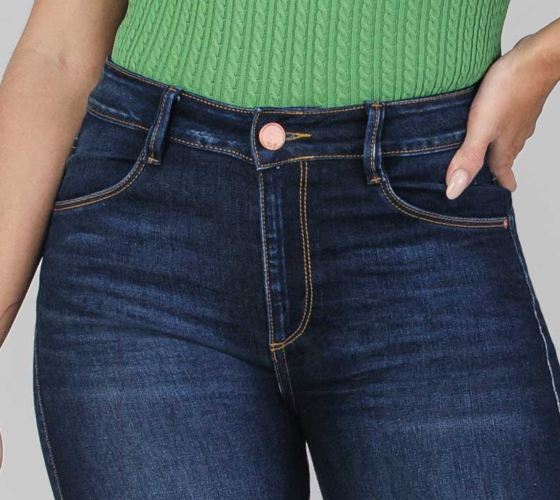 Straight Leg Push Up Jean